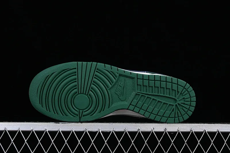 All categories Nk SB Dunk series Nk SB Dunk Low low-top sneakers Nk Dunk Low "Gorge Green" retro white and green SB low-top sports and leisure sneakers DD1503-300